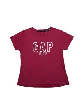 Y2K VINTAGE Gap burgundy cotton t-shirt with white logo